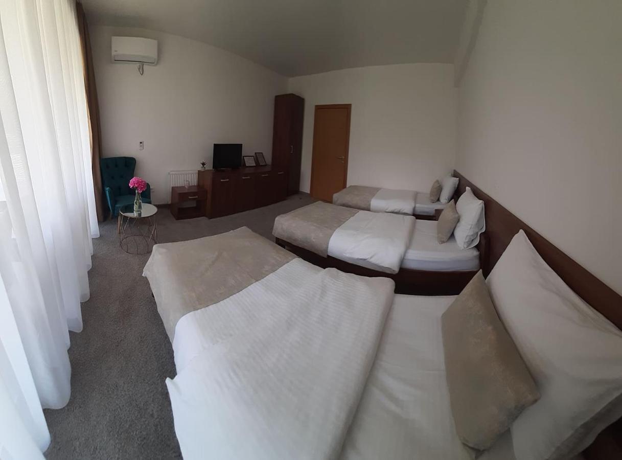 Hotel Novalic קונייץ' מראה חיצוני תמונה