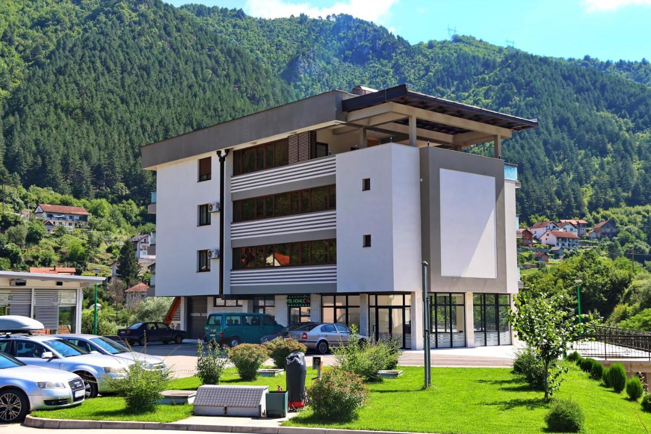 Hotel Novalic קונייץ' מראה חיצוני תמונה