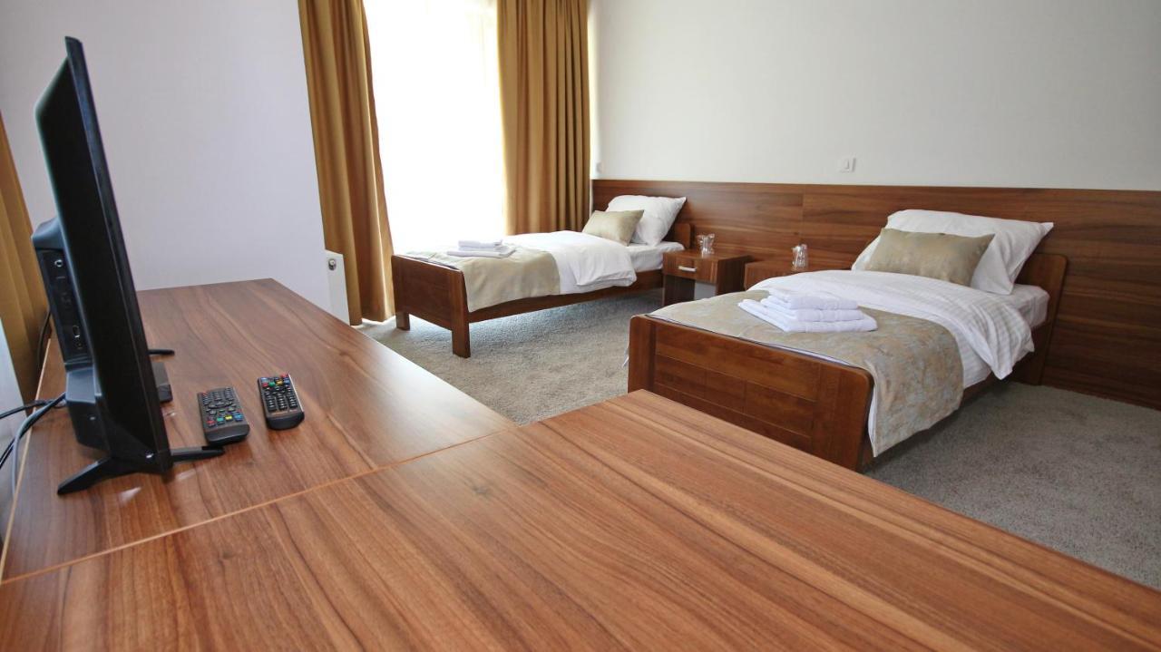 Hotel Novalic קונייץ' מראה חיצוני תמונה