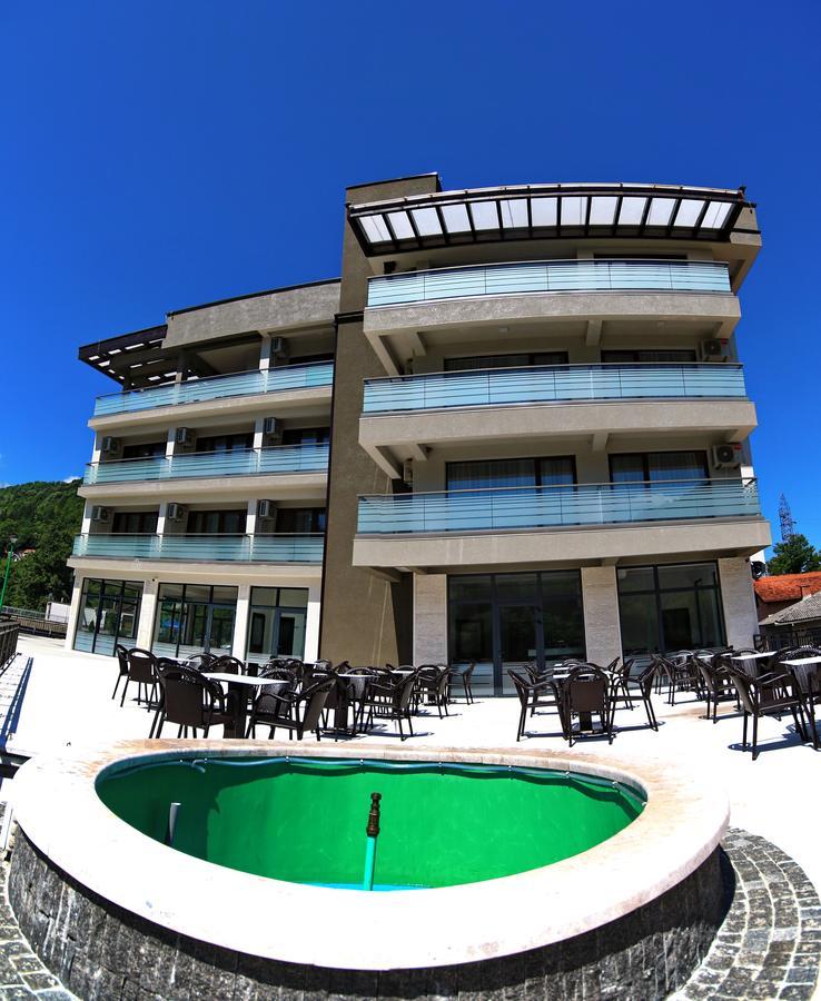 Hotel Novalic קונייץ' מראה חיצוני תמונה