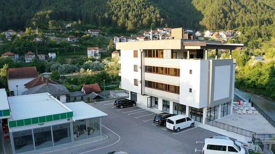 Hotel Novalic קונייץ' מראה חיצוני תמונה